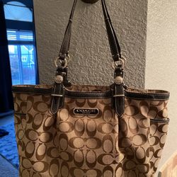 COACH Purse Authentic