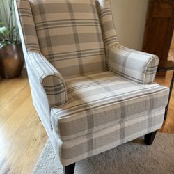 Arm chair