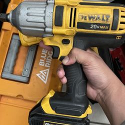 Dewalt