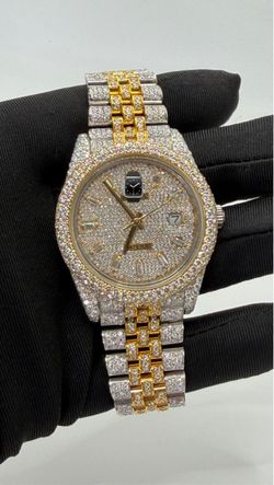 Men’s luxury diamond watch