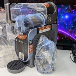 Ninja Slushi FS301 88oz With New Parts