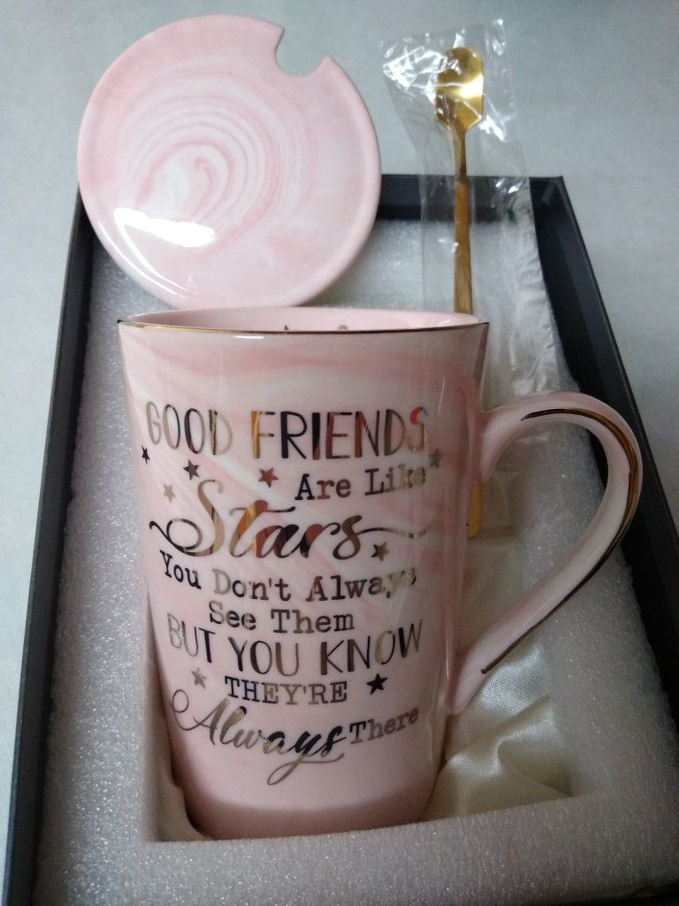 "Good Friends" Mug With Lid To Keep Warm, Gold Spoon, And Beautiful Box. Great Gift For End Of Year School Friend