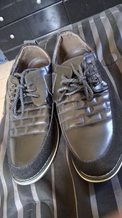 Casual shoes