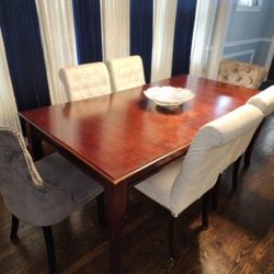 Dining Room Set $800 Obo