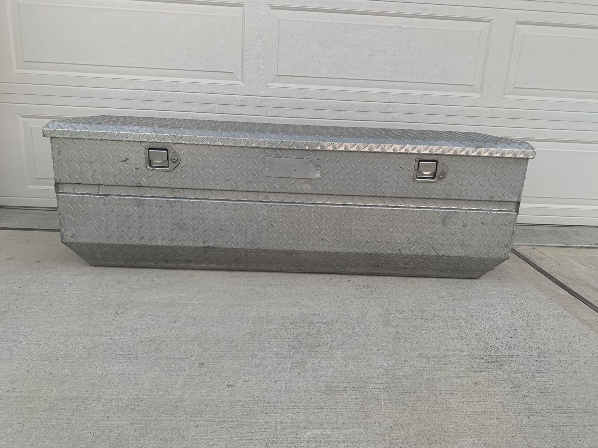 Truck Tool Box, Delta Model 350210 for Sale in Baytown, TX OfferUp