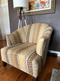 Upholstered Accent Chair