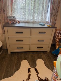 Nursery dresser