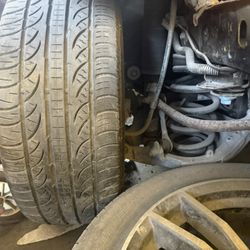2018 Ford Mustang Gt Rear Left Suspension Complete 