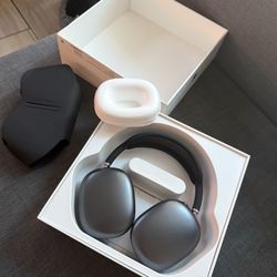 AirPod Max (Space gray)