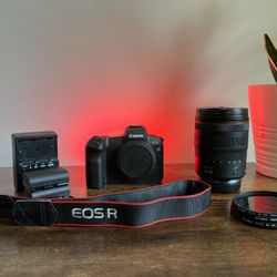 Canon EOS R w/ 24-105mm RF f/4L IS USM Lens