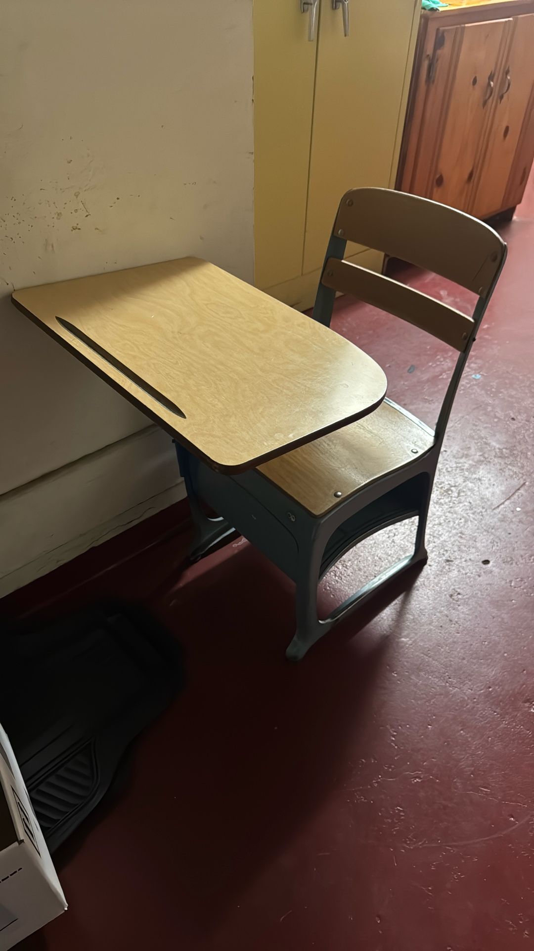 Children’s School Desk!