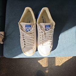 ROD LAVER ADIDAS MENS SZ 10.5