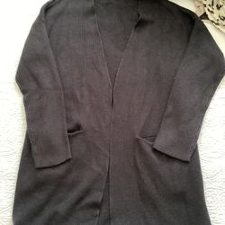H&M Black Cardigan Size Small