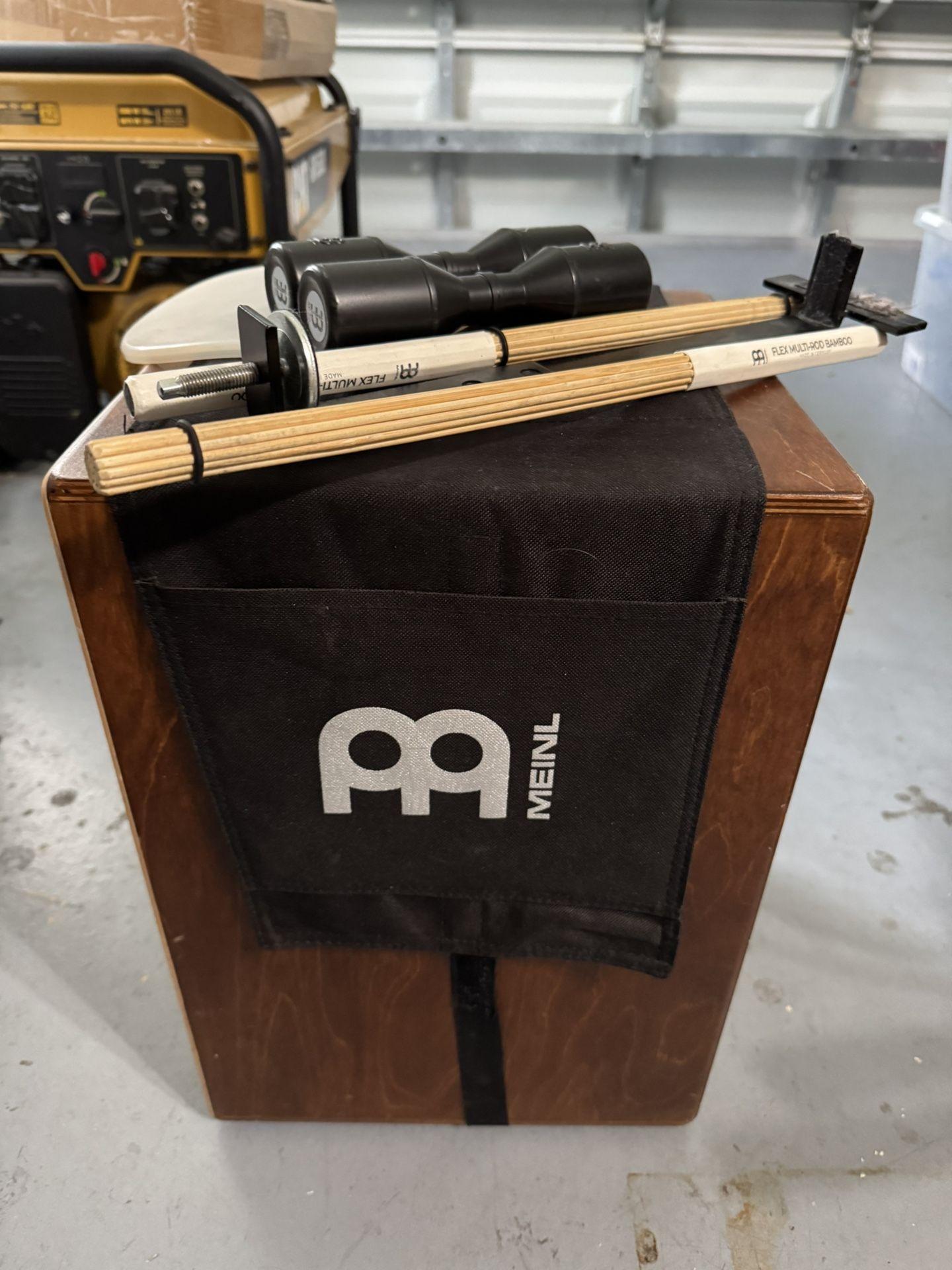 Cajon percussion instruments 