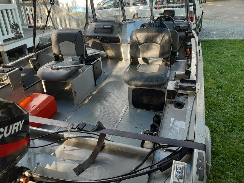 07 Smoker Craft Lodge ss 16ft for Sale in Woodland, WA OfferUp