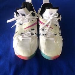 Tenis