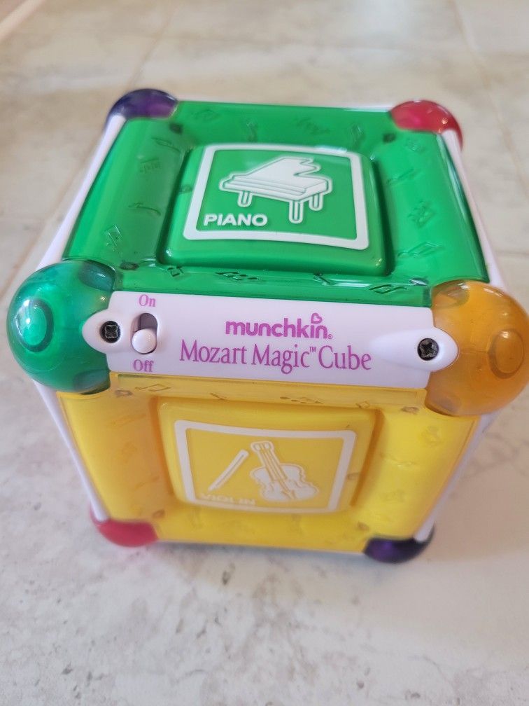 Mozart Magic Cube baby toy