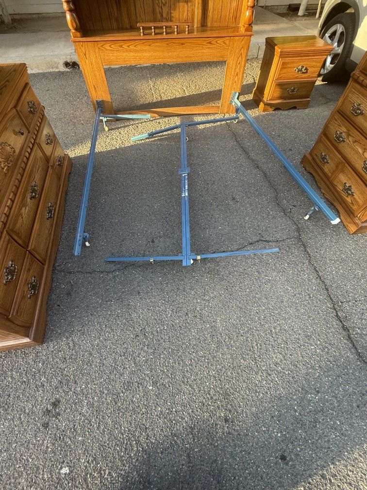 Bedroom Set Blowout – Only $300! 🔥