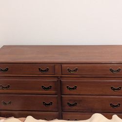 Jamestown Sterling Corporation 3 Piece Dresser/Nightstand Vintage