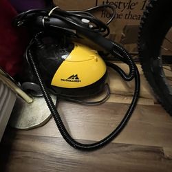 McCullough Steamer Professional 