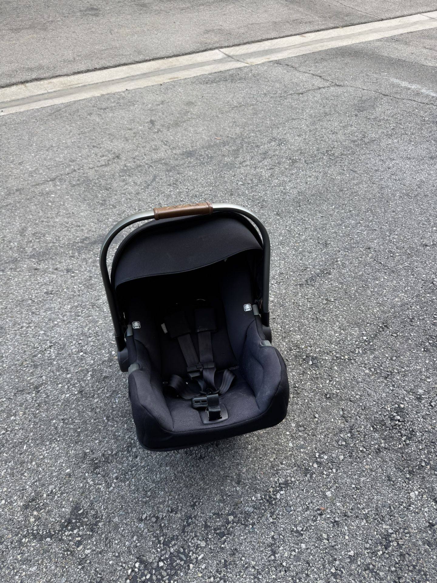 Nuna Infant Car Seat