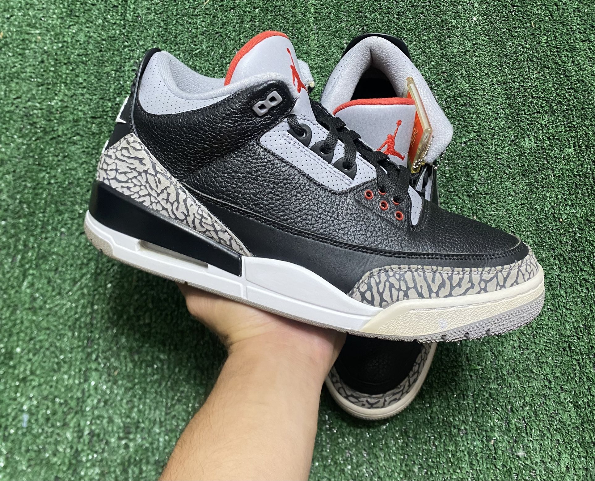 2018 Jordan Black Cement 3s size 12 VNDS