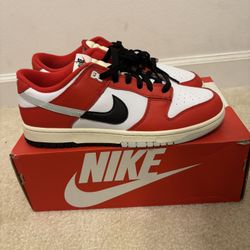 Dunk Low 'Split - Chicago'