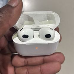 AirPods Gen 3
