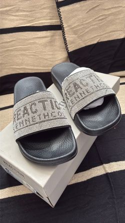 Women’s slides, summer sandals