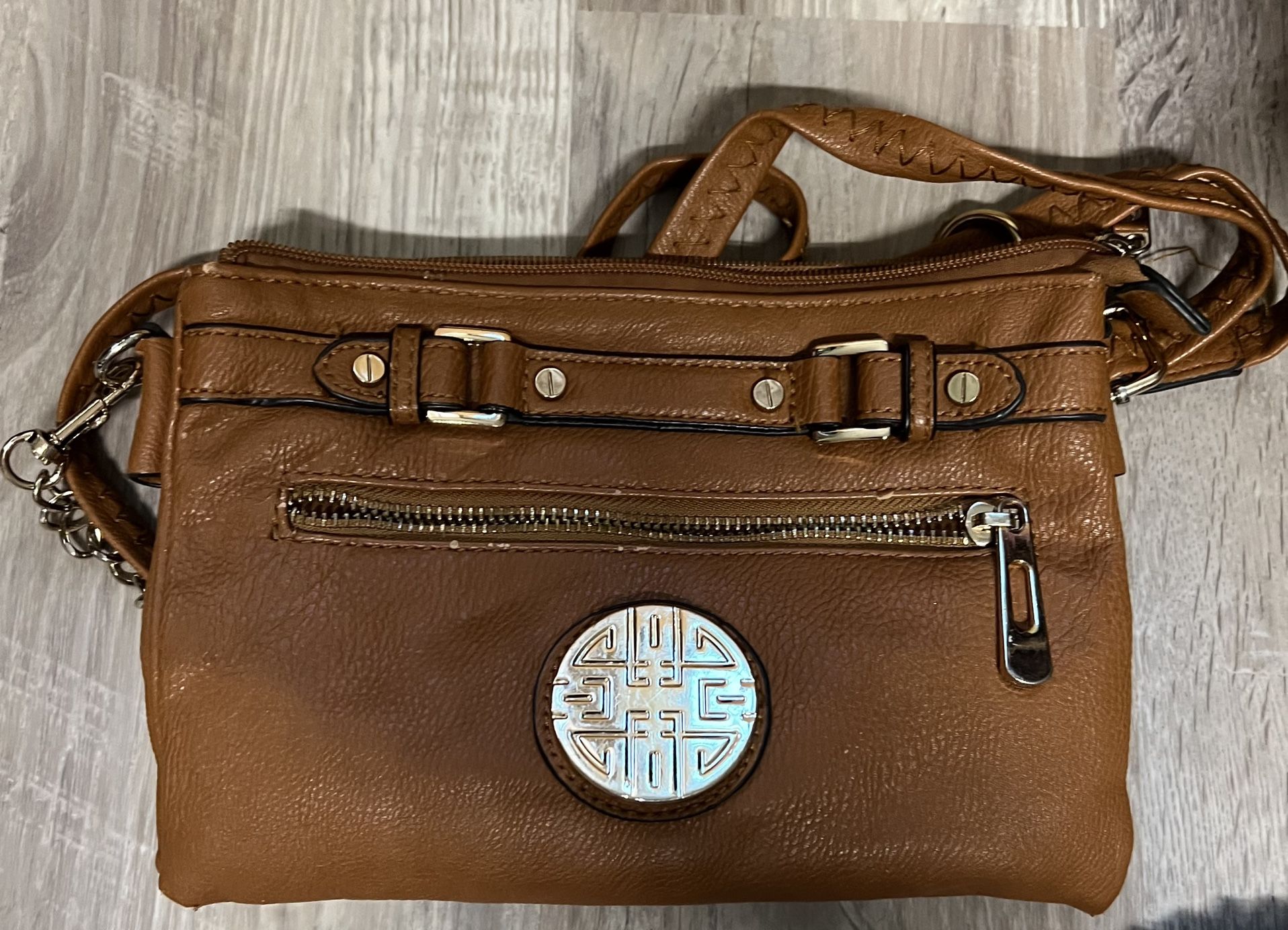 Brown crossbody purse with adjustable/removable strap