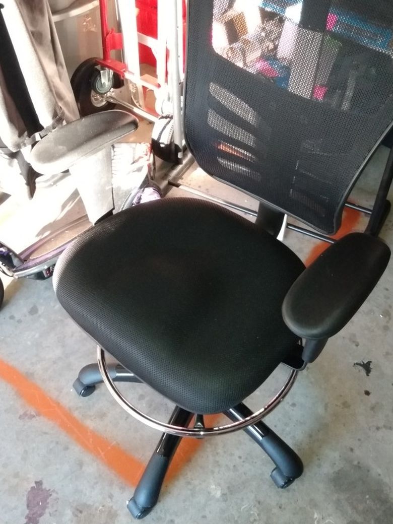 Brand New Office Chair With Linen Back