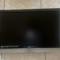 Vizio Flat Screen For Sale - Mount Included 