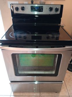 Whirlpool 30" Electric Stove