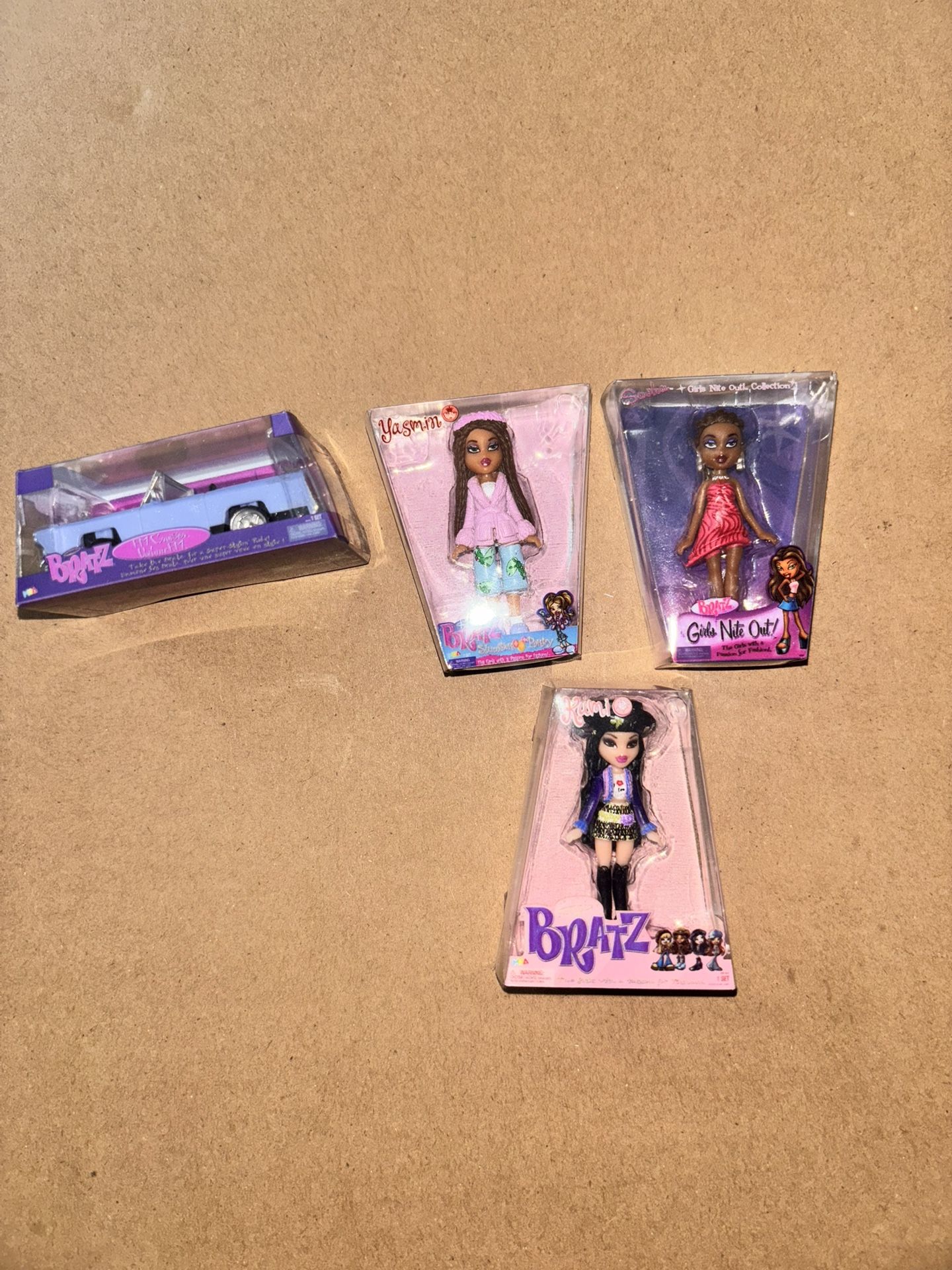 Mini Bratz Lot