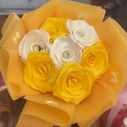 Ramo De Rosas Eternas Amarillas 🌻