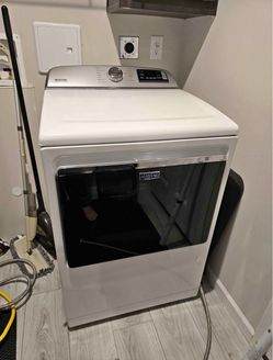 Maytag Washer & Gas Dryer Combo