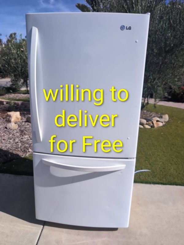 LG Bottom Freezer Refrigerator 21 Cuft(Dimensions:33" W 30" D 67" H