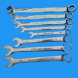 Assorted Metric And Standard Combination Wrenches