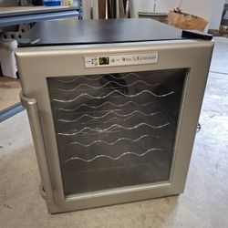 Wine Refrigerator - Wine Enthusiast 