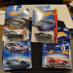 Hot Wheels  New Models CORVETTE  (lot of 4 variations)