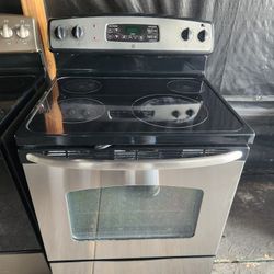 GE Electric Stove 