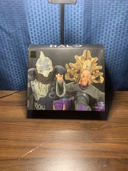 Halo Action Figure 2-Pack, 7 Pieces