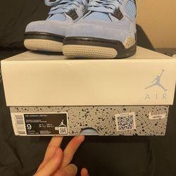 Jordan 4 University blue