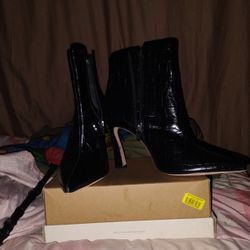 Antonio Melani Size 11M