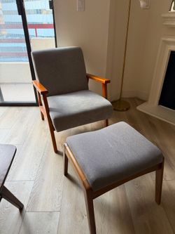 Chair and Footrest Set