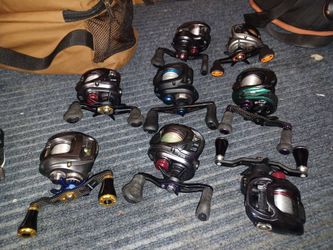 Variety of very nice fishing reels