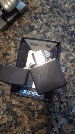 Zippo lighter mint in box