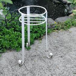 Plant Stand 