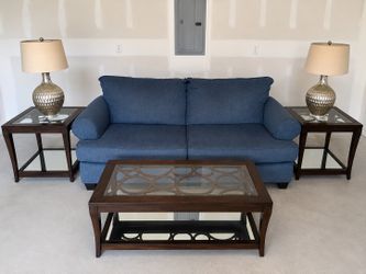 “Complete Living Room Set – Loveseat, Coffee Table, 2 End Tables & 2 Lamps - $375 OBO
