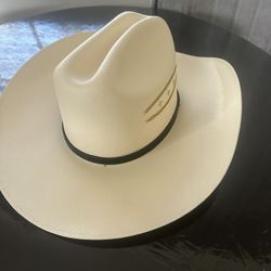 New Cowboy Hat 🤠 